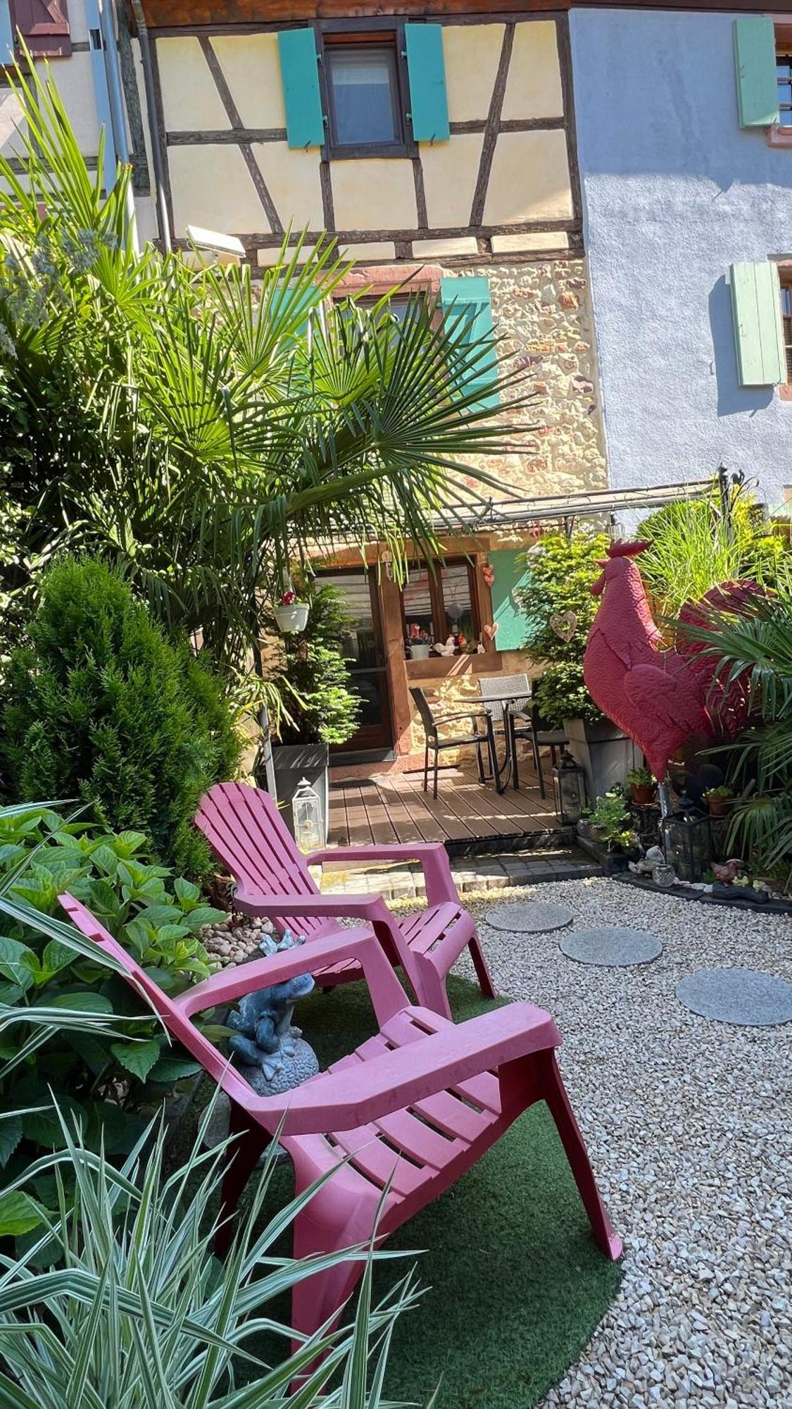 Gite Le Coq Rouge Eguisheim Exterior photo